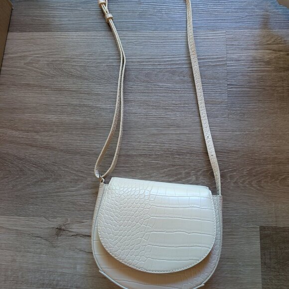 Snakeskin saddle crossbody bag - Picture 3 of 6